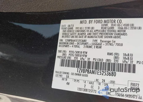 2014 Ford Mustang V6 Premium z USA, uszkodzony, nr VIN 1ZVBP8AM1E5253680